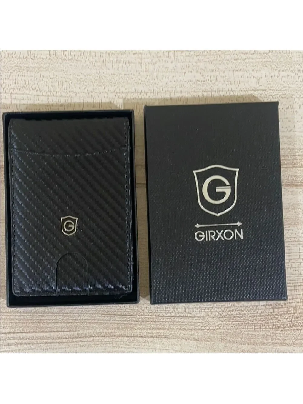 Girxon carbon fiber men's wallet. RFID blocking | Money Clip Lever
